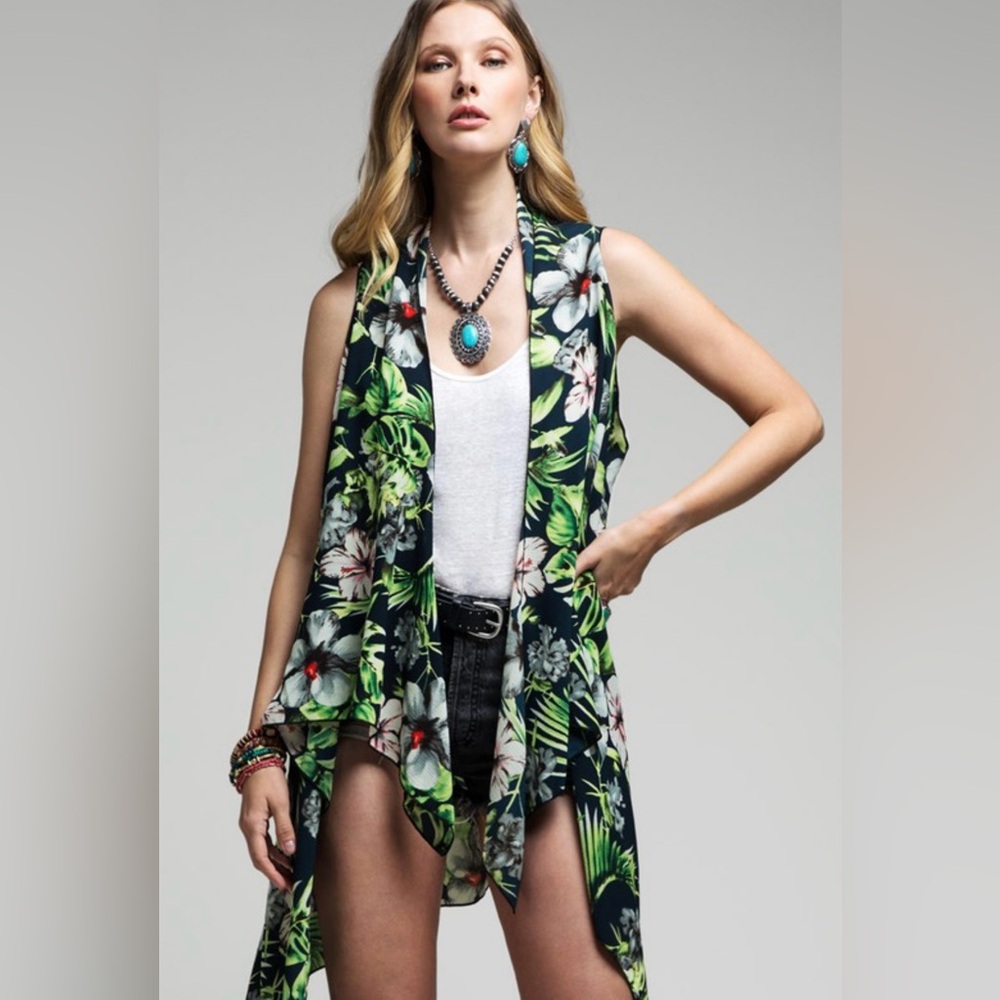 NWT! Vest Lightweight Open Tropical Floral Waterfall Front Open Vest Kimono